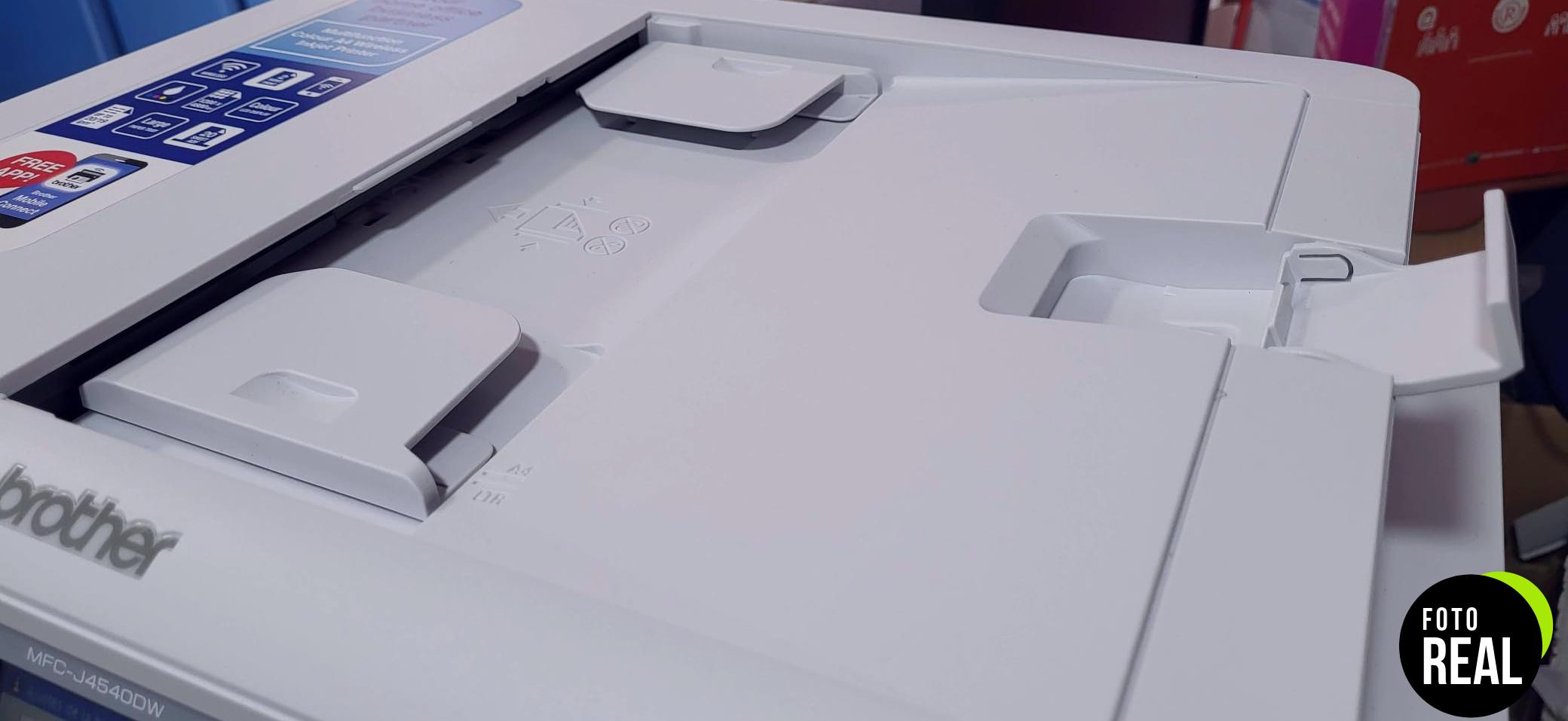 brother-mfc-j4340dwe-multifuncion-tinta-wifi-foto-2